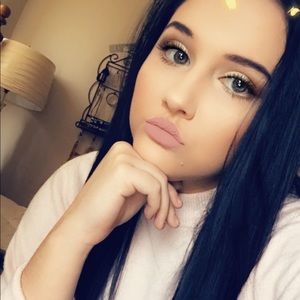 Meet your Posher, Karlee